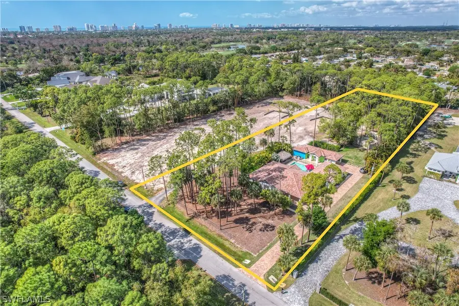 2401 Coach House Lane, Naples, FL 34105 - #3