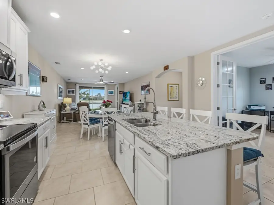 14591 Edgewater Circle, Naples, FL 34114 - #3