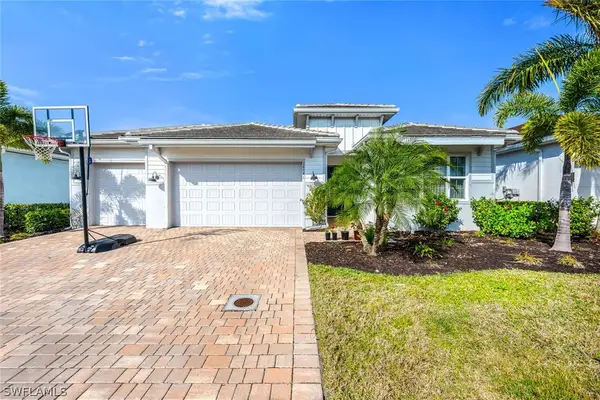 28041 Captiva Shell Loop, Bonita Springs, FL 34135