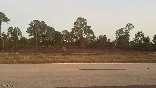 761 Columbus Boulevard S, Lehigh Acres, FL 33974