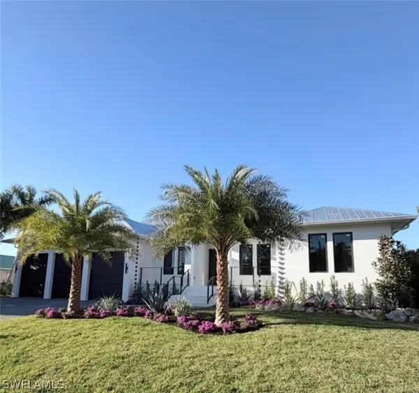 2393 Longboat Drive, Naples, FL 34104