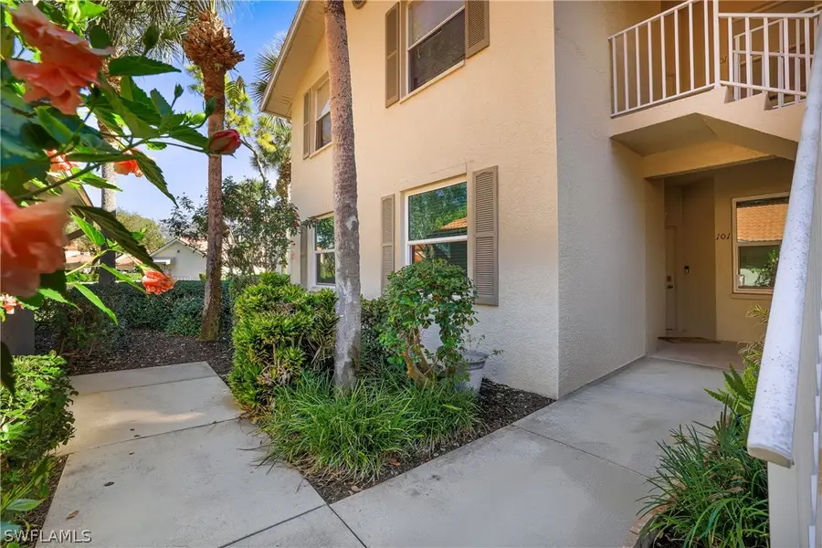 305 Robin Hood Circle #101, Naples, FL 34104 - #2