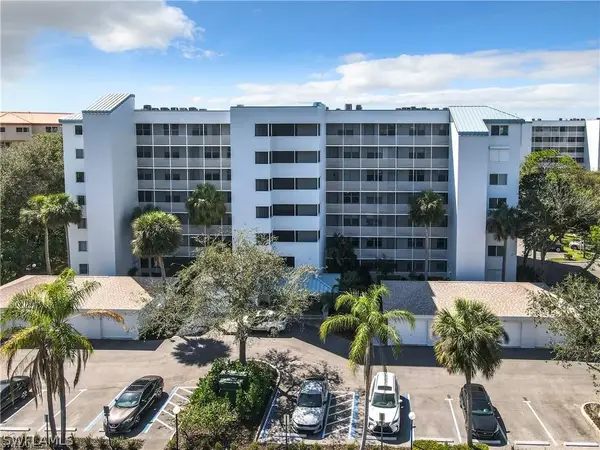 290 Naples Cove Drive #2402, Naples, FL 34110