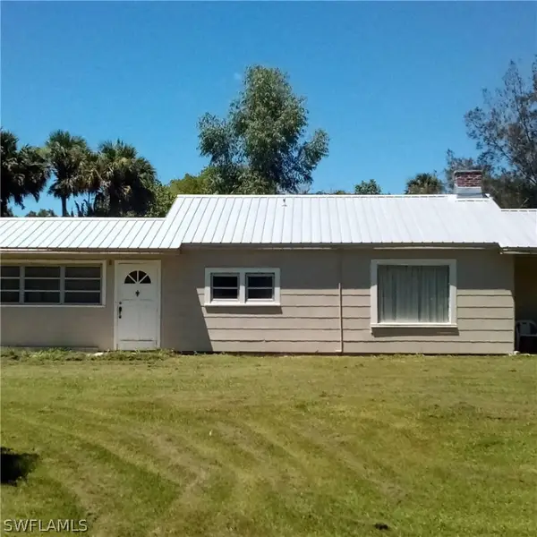 371 N Riverview Street, Labelle, FL 33935