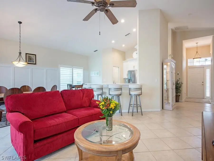 64 Glen Eagle Circle, Naples, FL 34104 - #3