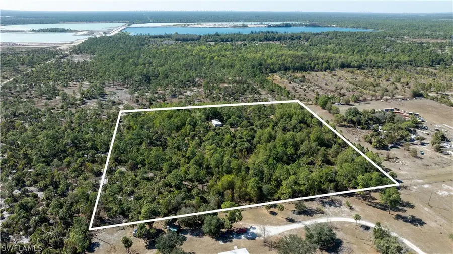 630 Pioneer Trail, Naples, FL 34117 - #2