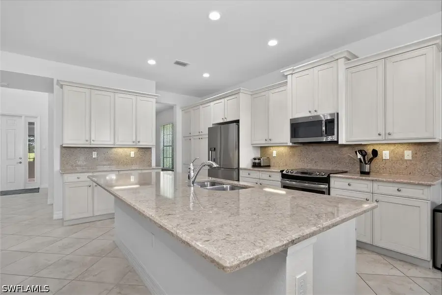 3296 Pacific Drive, Naples, FL 34119 - #3