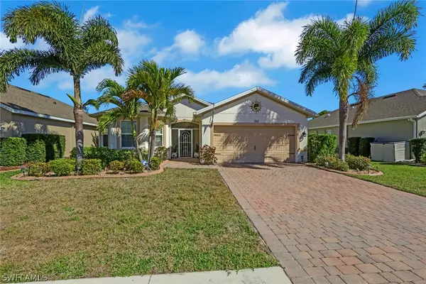 3440 Acapulco Circle, Cape Coral, FL 33909