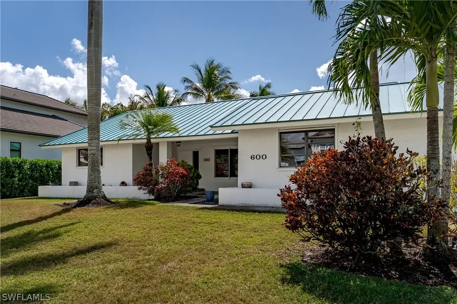 600 Parkview Lane, Naples, FL 34103 - #2