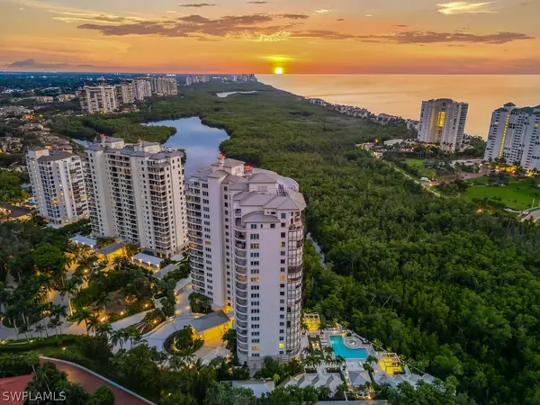 8930 Bay Colony Drive #703, Naples, FL 34108