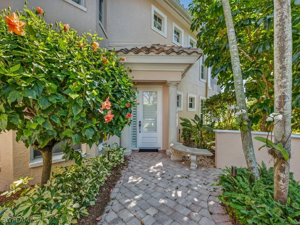 540 Via Veneto #102, Naples, FL 34108 - #1