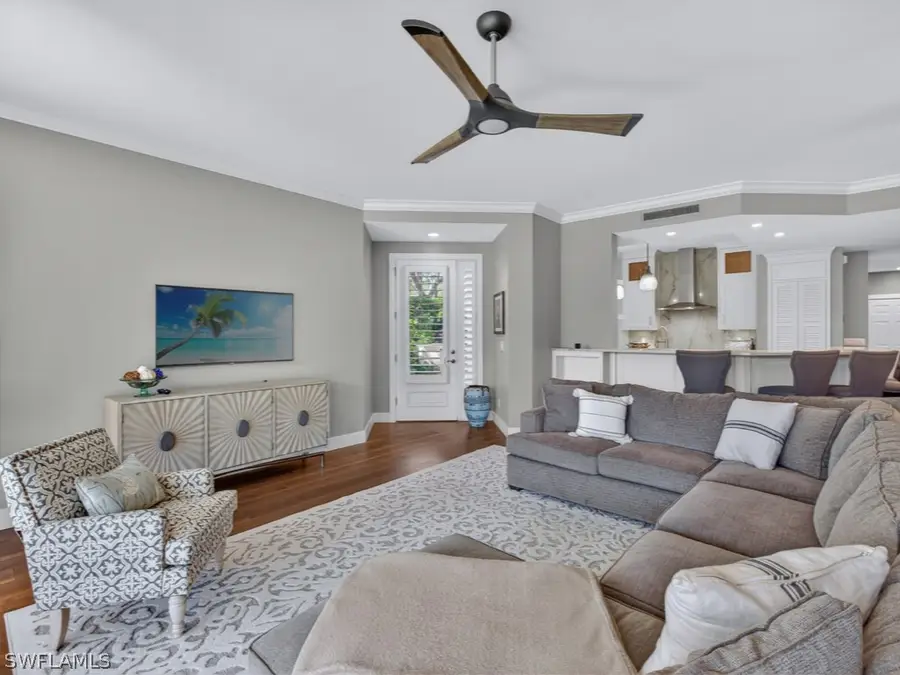 540 Via Veneto #102, Naples, FL 34108 - #3