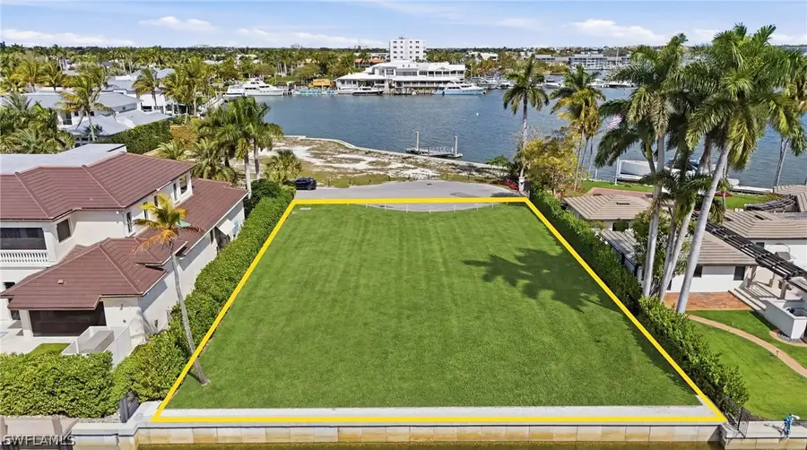 754 16th Avenue S, Naples, FL 34102 - #3