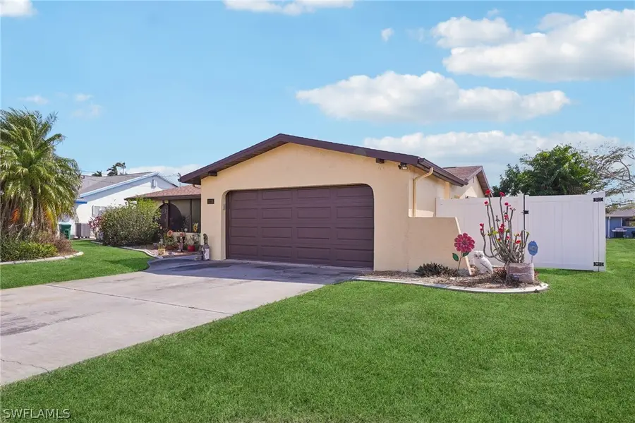 1116 SE 30th Terrace, Cape Coral, FL 33904 - #2