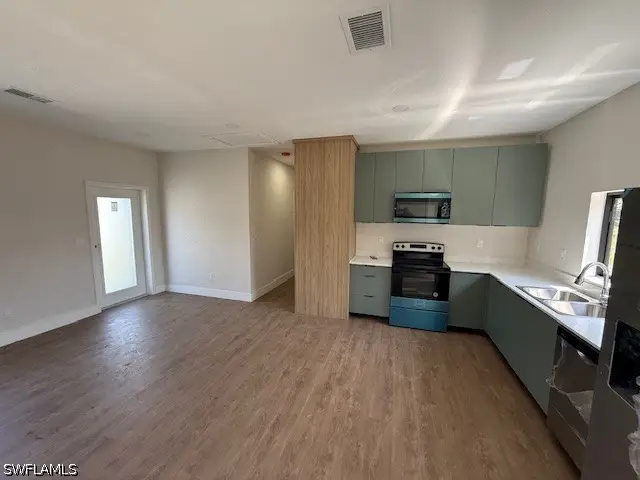 3309 26th Street W, Lehigh Acres, FL 33971 - #3