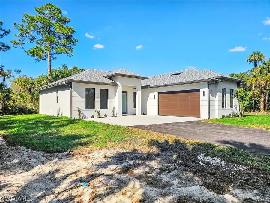 2997 28th Avenue Se, Naples, FL 34117 - #2