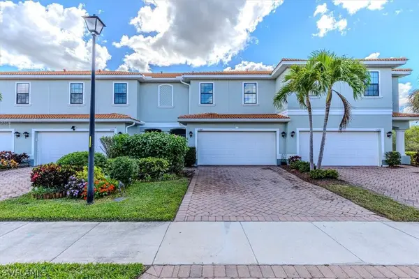 15389 Summit Place Circle #286, Naples, FL 34119