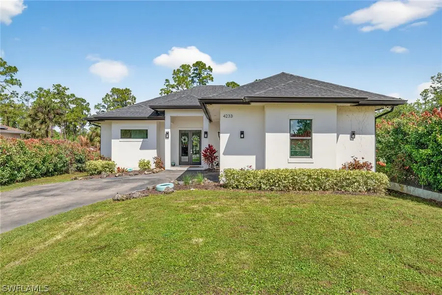 4233 4th Avenue Ne, Naples, FL 34120 - #2