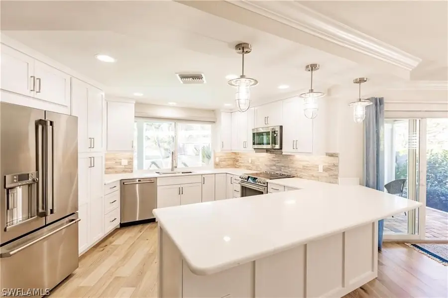 1590 Sandpiper Street, Naples, FL 34102 - #3