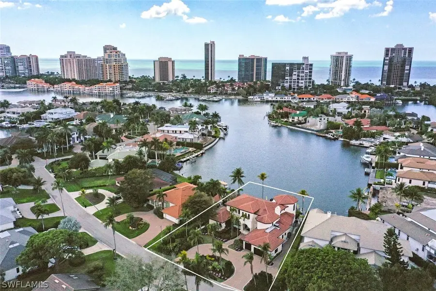 361 Pirates Bight, Naples, FL 34103 - #2
