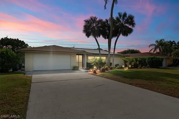 4419 Lakewood Boulevard, Naples, FL 34112