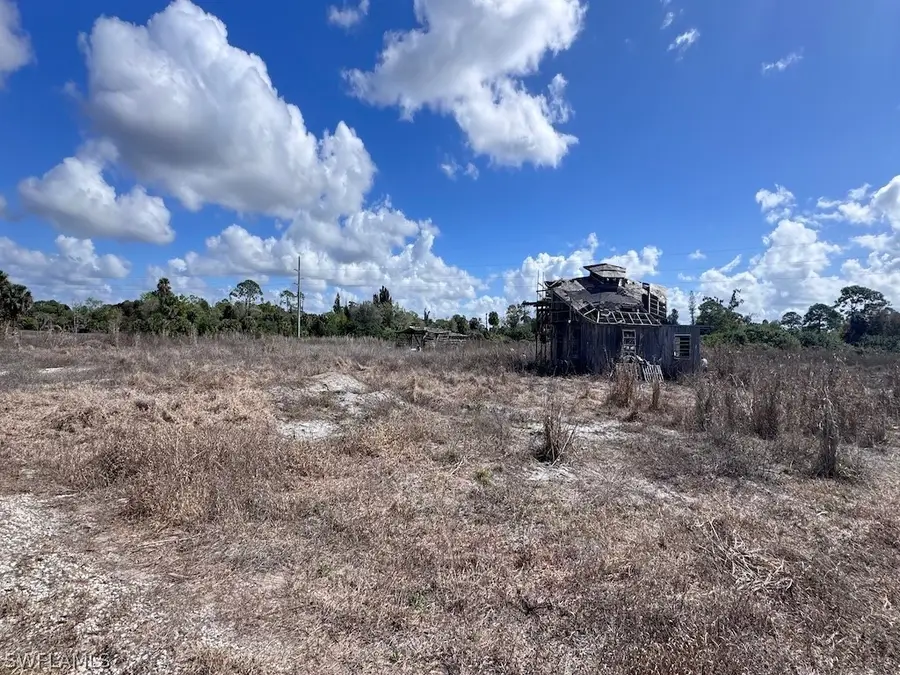 4800 Dor Lee Lane, North Fort Myers, FL 33917 - #3