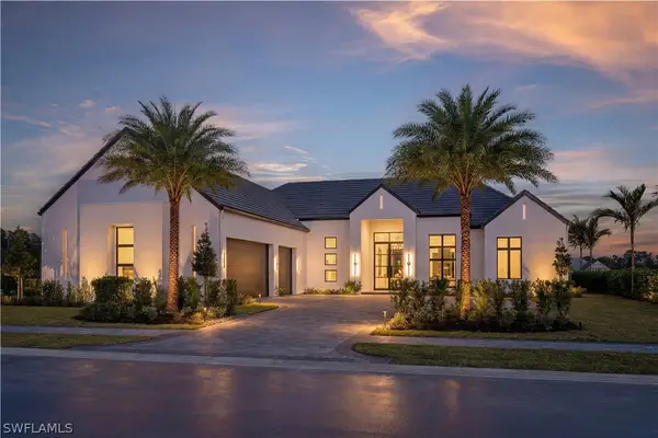 970 French Oak Street, Naples, FL 34120