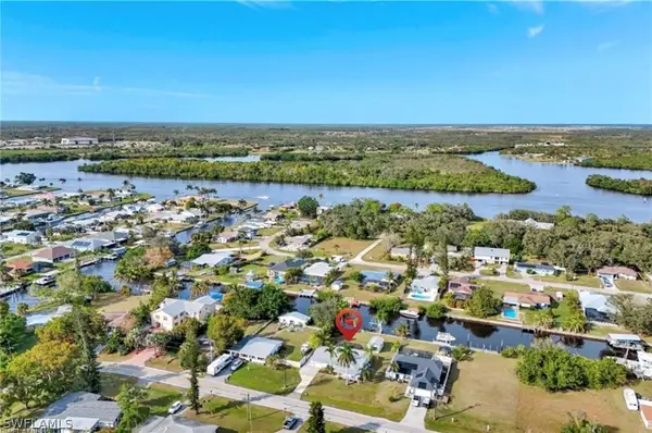 12315 Davis Boulevard, Fort Myers, FL 33905