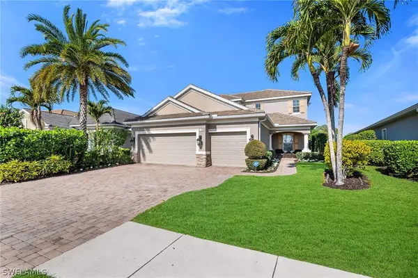 3783 Canopy Circle, Naples, FL 34120