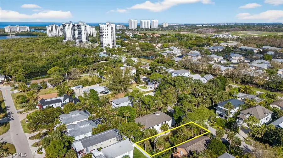 750 Park Avenue, Naples, FL 34110 - #2