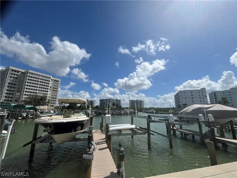 3 Bluebill Avenue #207, Naples, FL 34108 - #2