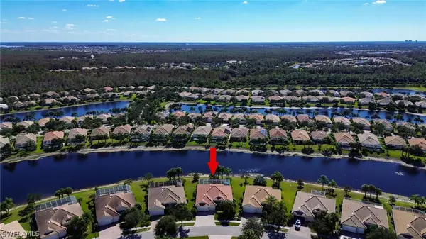 8574 Julia Lane, Naples, FL 34114