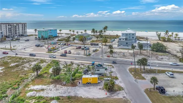 110 Mango Street, Fort Myers Beach, FL 33931