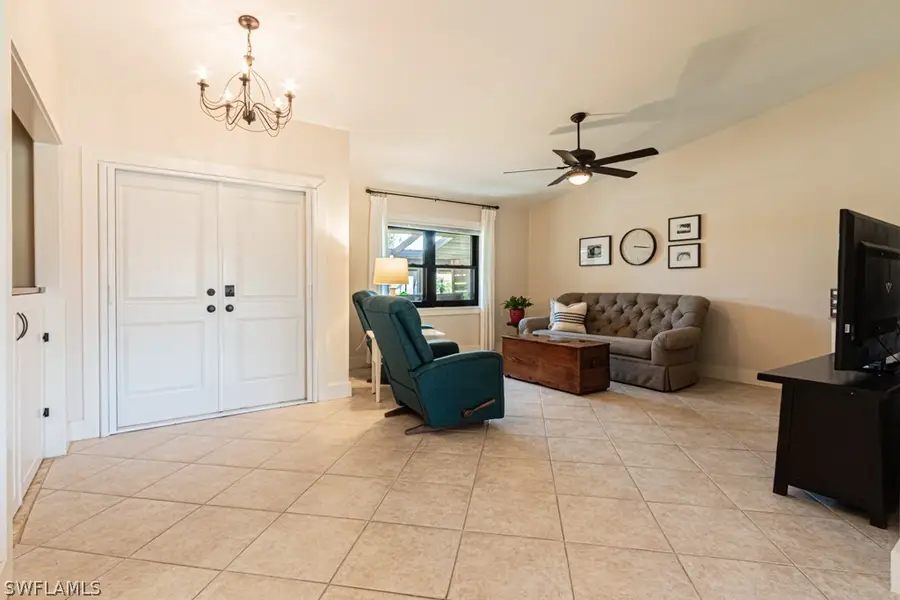 187 Round Key Circle #D3, Naples, FL 34112 - #3