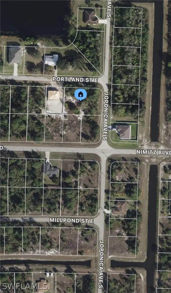 860 Portland Street E, Lehigh Acres, FL 33974