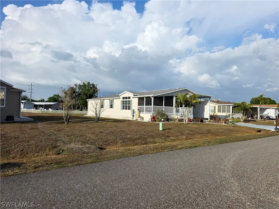 9777 Creekwood Lane, Fort Myers, FL 33905 - #2