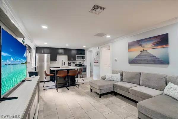 5322 Treetops Drive #I, Naples, FL 34113