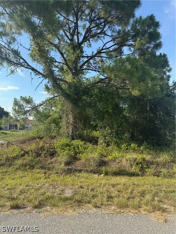 2508 53rd Street Sw, Lehigh Acres, FL 33976