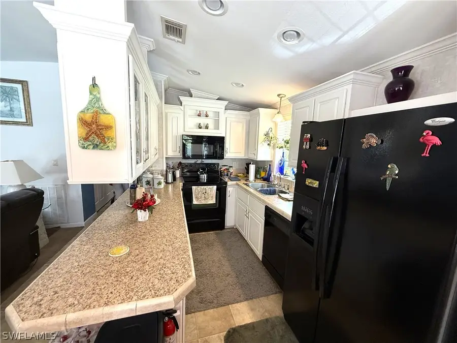 1658 Diamond Lake Circle, Naples, FL 34114 - #3