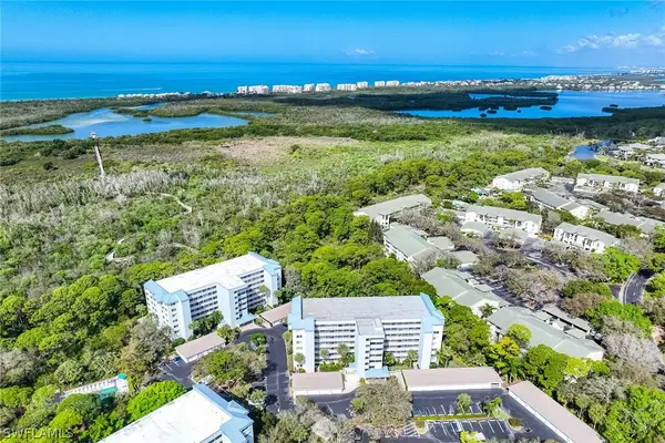 285 Naples Cove Drive #1703, Naples, FL 34110