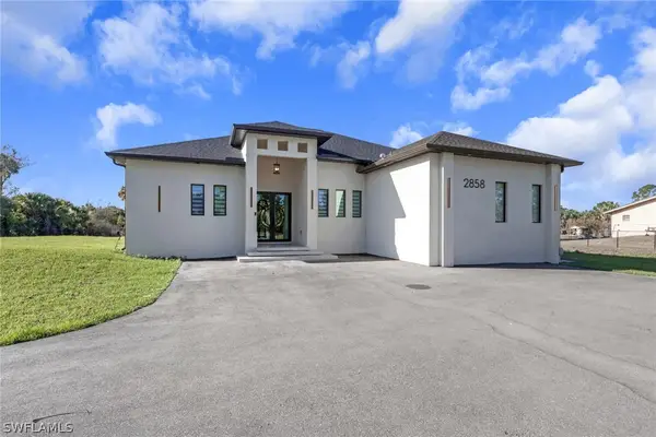 2858 26th Avenue Se, Naples, FL 34117