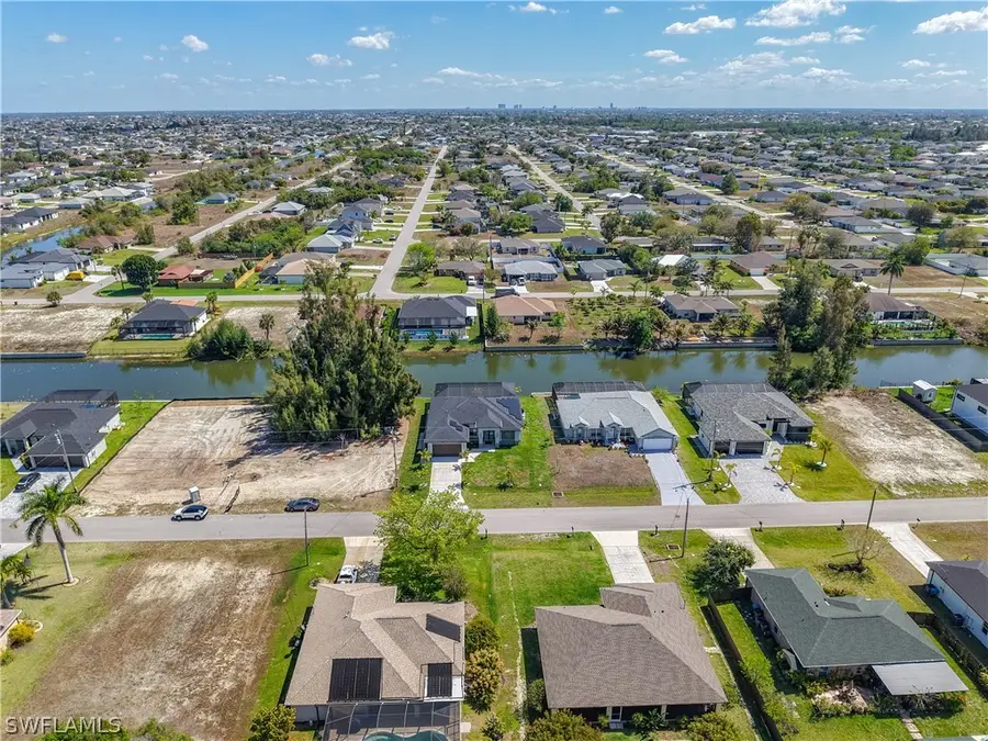 427 NW 7th Avenue, Cape Coral, FL 33993 - #2
