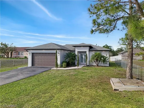 2661 43rd Avenue Ne, Naples, FL 34120