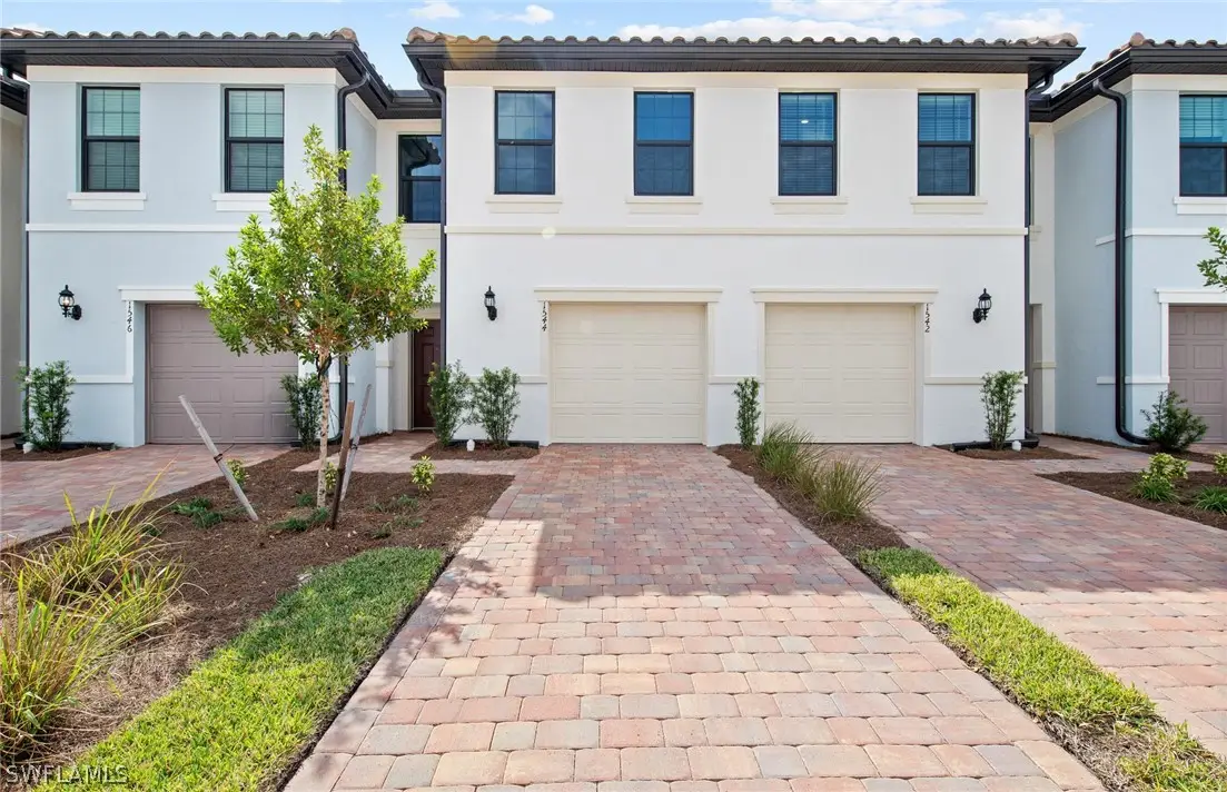1565 Lake Jessup Circle, Cape Coral, FL 33909 - #1