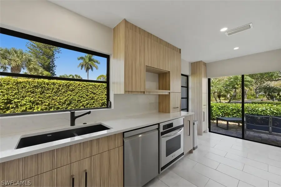 909 Reef Point Circle, Naples, FL 34108 - #3