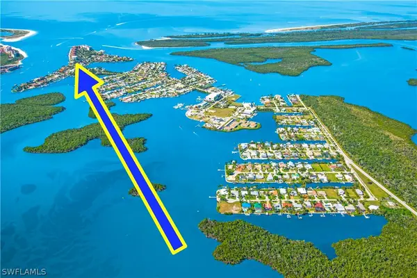 60 Pelican Street W #206, Naples, FL 34113