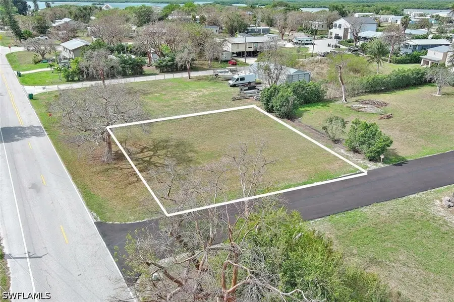 261 Smallwood Drive, Chokoloskee, FL 34138 - #2