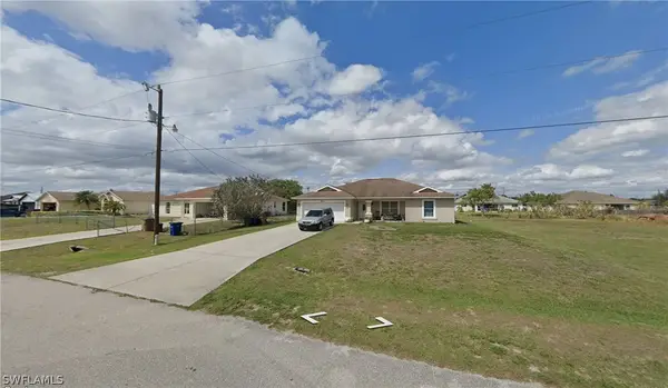 3904 11th Street W, Lehigh Acres, FL 33971
