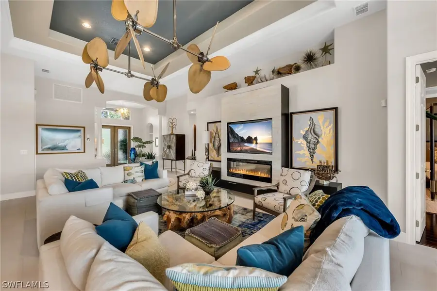 4895 Cerromar Drive, Naples, FL 34112 - #2