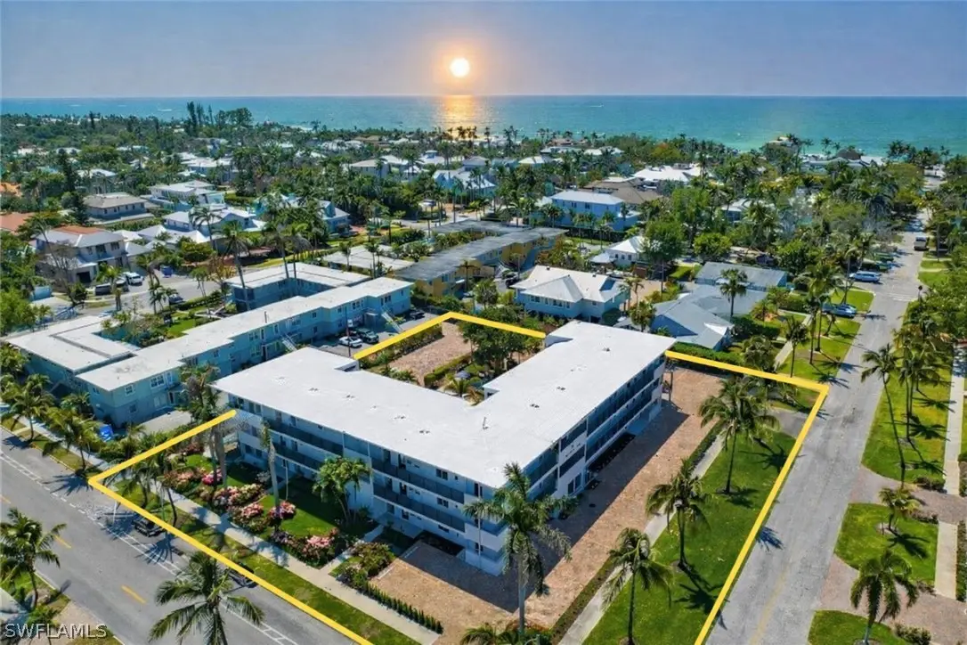 250 7th Avenue S #106, Naples, FL 34102 - #1